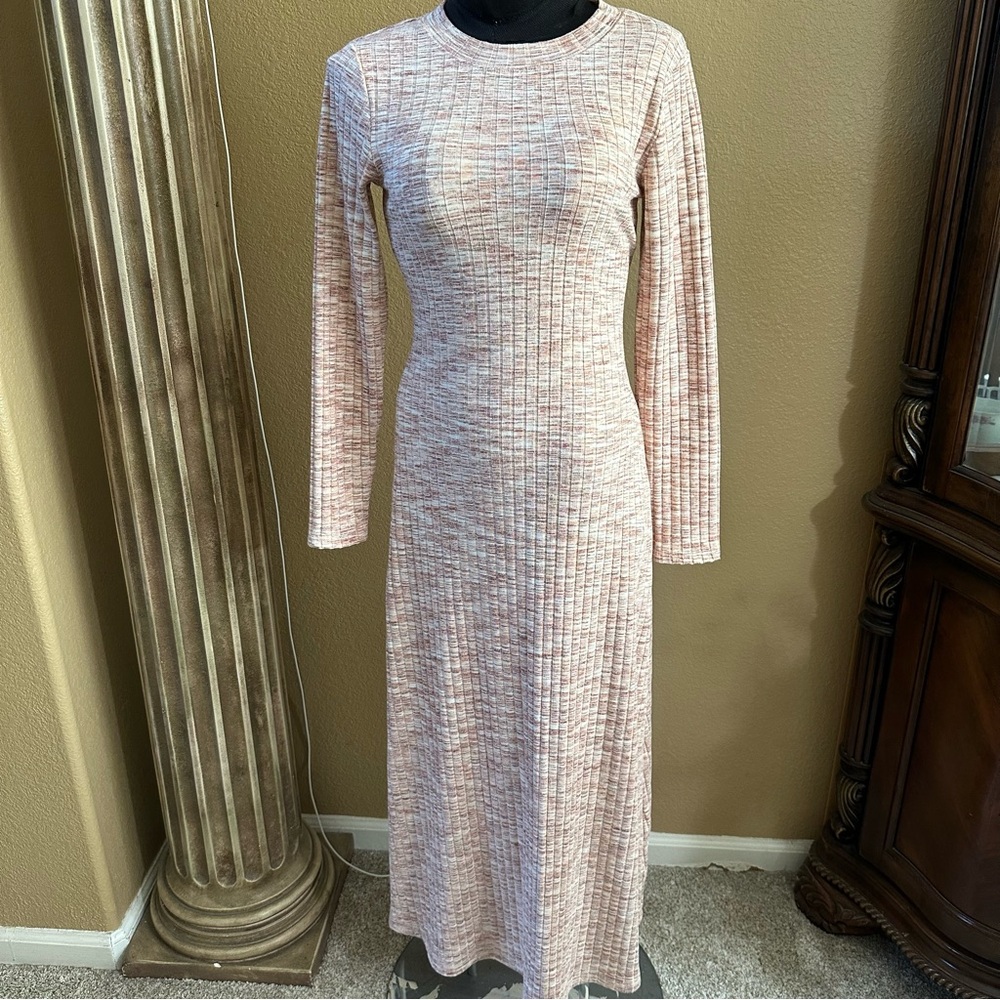 Long sleeve maxi dress